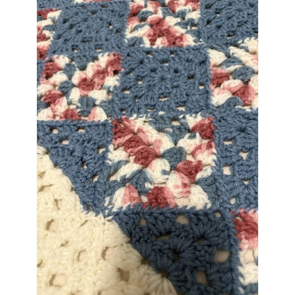 Handmade Crochet Granny Square Sofa Throw Blanket, Multicolor Vintage Hearts